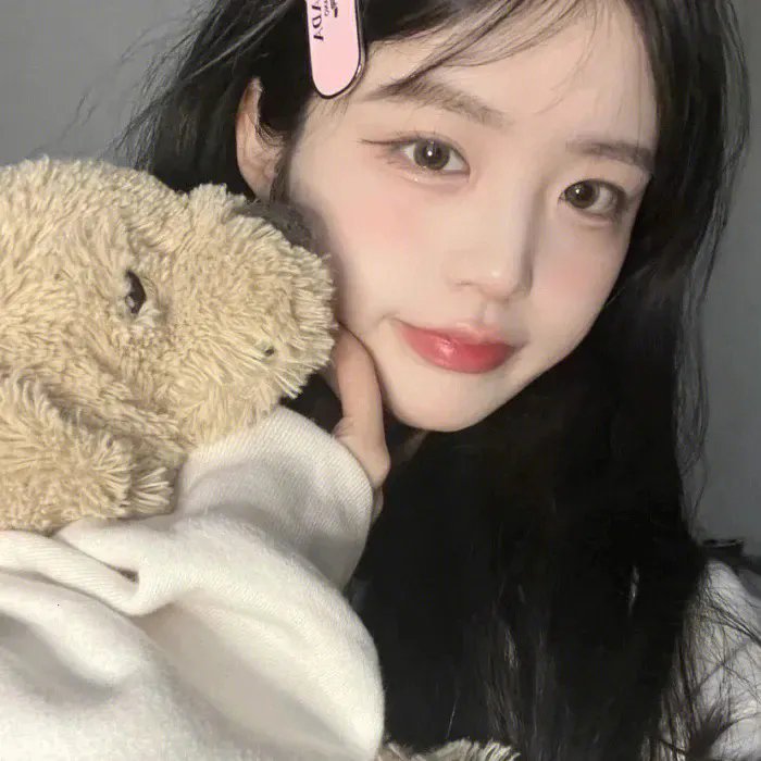 美人无泪
